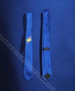 cà vạt cơ đốc